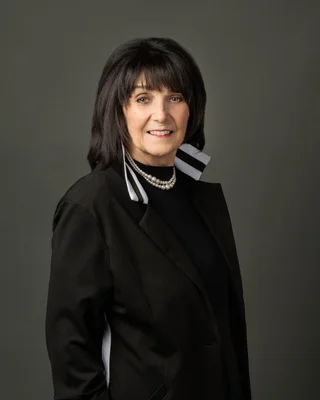 Image of Jesse Sommerfeldt, Associate